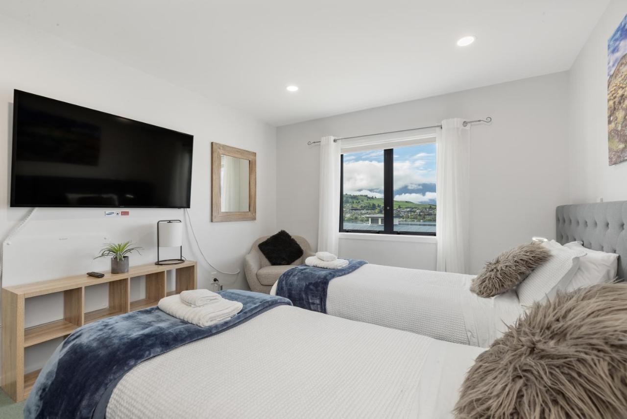 Exciting Queenstown Bagian luar foto